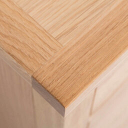 London Oak 4 Drawer Chest Fully Assembled - By Roseland Furniture - thumbnail 8