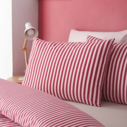 Catherine Lansfield Epping Textured Stripe Reversible Super King Duvet Cover Set With Pillowcases Burgundy - thumbnail 3