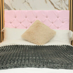 "Urban Textures Luxury 20"" High Chesterfield Boucle Upholstered Bed Headboard - Pink"