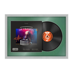 "AK Frames 25X17"" Light Grey Classic Vinyl Record Frame With Emerald Mount For 12 Inch Lp Cover & Disc - Overlapped Design"