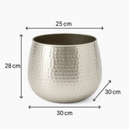 Melody Maison Medium Silver Hammered Metal Planter - thumbnail 6