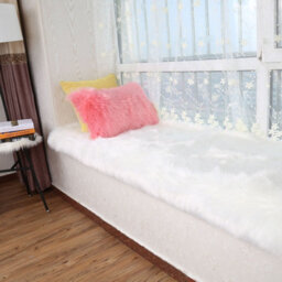 Living And Home Ultra Soft Fluffy White Rectangle Super Soft Shaggy Area Rug Floor Rugs Furniture Protector 90Cm L X 60 Cm W - thumbnail 7