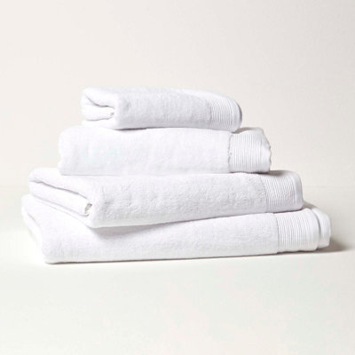 Homescapes White 100% Combed Egyptian Cotton Set Of 2 Face Cloths 700 Gsm - image 1