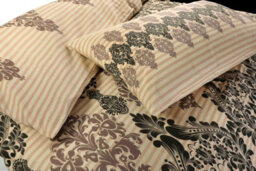 Homes & Linen Duvet Cover Set Printed Floral Reversible Stripe Tanya Quilt Cover Bedding Set - thumbnail 2