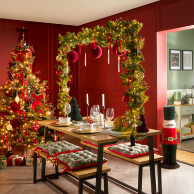 Premier Decorations Limited Extendable Table Display Pole by B&Q