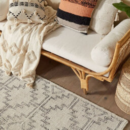 Beliani Hand-Tufted Wool Rug 140 X 200 Cm - Beige And Black Geometric - thumbnail 1