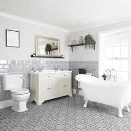 Homestylestore Antique White Bathroom Suite With Double Ended Slipper Bath, 1210mm Vanity Unit And Close Coupled Toilet - thumbnail 1