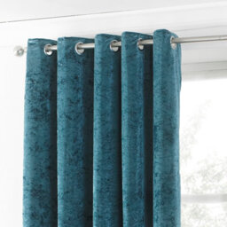 Paoletti Verona Crushed Velvet Room Darkening Eyelet Curtain Pair Teal (W)168Cm X (D)229Cm - thumbnail 2