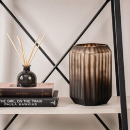 Vanity Living 21.8Cm Pleated Coffee Brown Handmade Glass Vase, Small Decorative Vase For Living Room - thumbnail 4