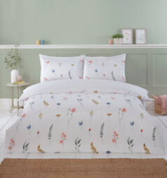 Rapport Home Pressed Flowers Microfibre Reversible Duvet Cover Set With Pillowcase - thumbnail 1