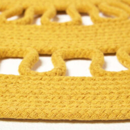 Homescapes Mustard Crochet Braided Rug 90Cm Round - thumbnail 4