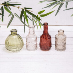 Annibells 4 Vintage Glass Patterned Bud Vases Green Crimson (15639) - thumbnail 1