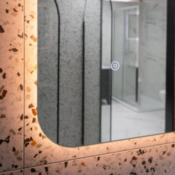 Luca 800 X 600mm Backlit Led Mirror With Demister (21264) - thumbnail 6