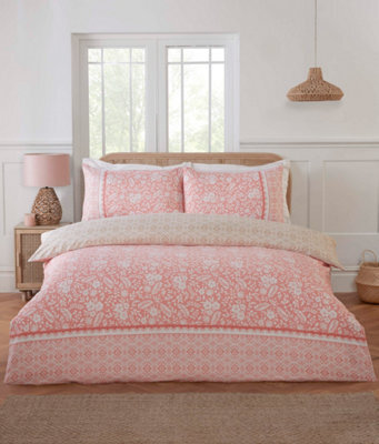 Rapport Home Eleanor Floral Polyester Reversible Duvet Cover Set With Pillowcase King Size - image 1