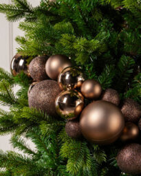 Werchristmas Mocha Christmas Bauble Garland 9 Ft Decoration - thumbnail 3