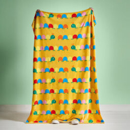Catherine Lansfield Kids Curious Caterpillar Cosy Fleece 150X200 Cm Blanket Throw Bright - thumbnail 2
