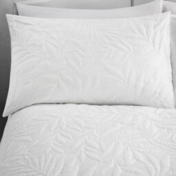 Serene Luana White Microfibre Pinsonic 3D Floral Design Duvet Cover Set - thumbnail 2