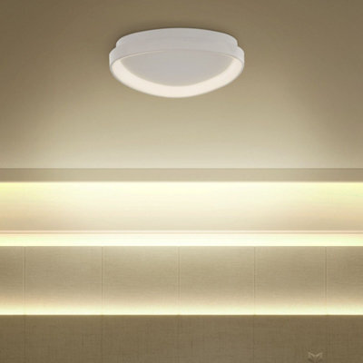 Beliani Triangle White Ceiling Lamp With Integrated Led, 40 X 42 X 13 Cm - image 1