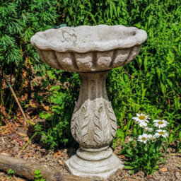 Classic Leaf Design Stone Birdbath - thumbnail 2