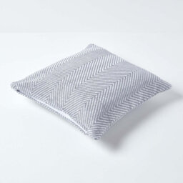 Homescapes Cotton Grey Halden Chevron Cushion Cover, 60 X 60 Cm - thumbnail 3