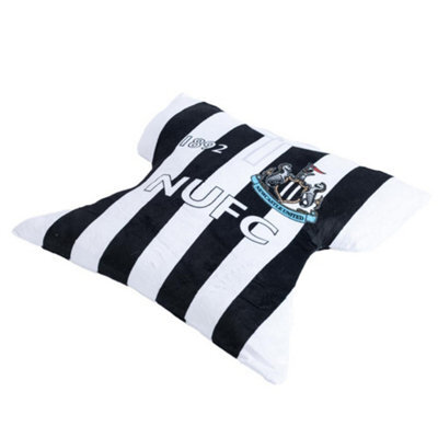 Newcastle United Fc Retro Cushion Black/white/blue (40Cm X 40Cm) - image 1