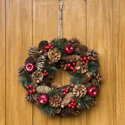 GreenBrokers Premium Quality Christmas Hanging Wreath 32Cm- Festive Pine Cone Display With Red Berries - thumbnail 2