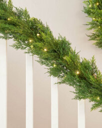 WeRChristmas Pre-Lit Cypress Fir Garland, 9 Ft - thumbnail 2