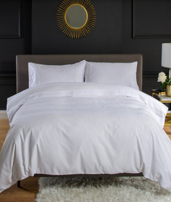 The Lyndon Company Tlc Marseilles 200 Thread Count 100% Cotton Bedlinen Duvet Set - image 1