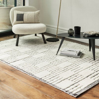 Cream Black Wool Chequered Geometric Modern Easy To Clean Rug For Living Room And Bedroom-200Cm X 290Cm - image 1
