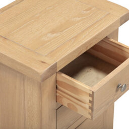 Seconique Windsor 3 Drawer Bedside Real Natural Oak Fully Assembled - thumbnail 7