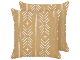 Beliani Set Of 2 Decorative Cushions Banyan Cotton 45 X 45 Cm Sand Beige Geometric Pattern - thumbnail 1