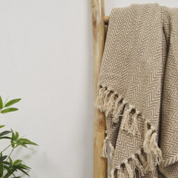 Allure Bath Fashions Audley Chevron Herringbone Throw Blanket - Beige, 125 X 150Cm - thumbnail 3