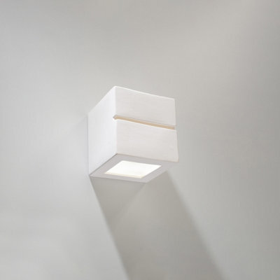 Luminosa Lighting Luminosa 1 Light Ceramic Flush Wall Light White, E27 - image 1