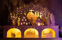 Netagon Christmas Battery Powered Wooden Light Up Festive Scene Ornament - thumbnail 3
