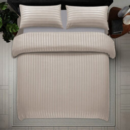 Pamposh Premium Reversible Single Duvet Cover Set Pack Of 4 Soft Microfiber Bedding With Zipper Closure, Corner Ties & Matching Pillowcase - thumbnail 2