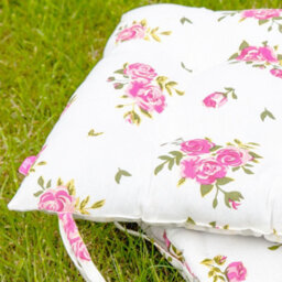 Dibor Set Of 2 Vintage Style Pink Floral Garden Outdoor Cushions L40Cm X W40Cm - thumbnail 4