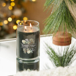 Yankee Candle Signature Large Scented Jar Candle - Silver Sage & Pine - thumbnail 3