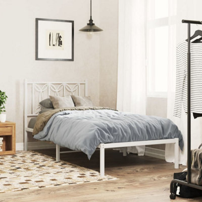 Berkfield Metal Bed Frame Without Mattress With Headboard White 75X190Cm - image 1