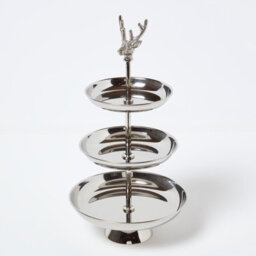 Homescapes Silver Aluminium 3-Tier Display Stand With Stag Head - thumbnail 1