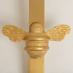 Brass Bee Wreath Hanger - Gold Finish - thumbnail 2