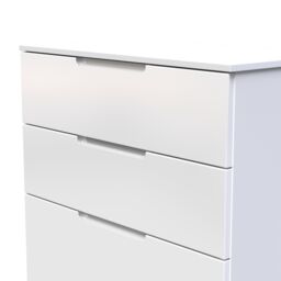 Messina Ready Assembled Matt White No Effect 4 Drawer Deep Chest (H)1067mm (W)740mm (D)390mm - thumbnail 3
