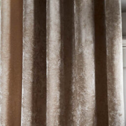 Catherine Lansfield Crushed Velvet 66X72 Inch Lined Eyelet Curtains Two Panels Natural - thumbnail 3