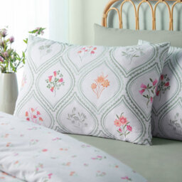 Catherine Lansfield Cameo Floral Reversible Single Duvet Cover Set With Pillowcase Soft Green - thumbnail 3