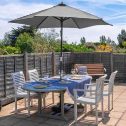 Harbour Housewares Wooden Garden Parasol - 2.7M - Grey - thumbnail 7