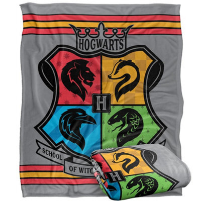 Harry Potter Witchcraft And Wizardry Hogwarts Crest Blanket Multicoloured (One Size) - image 1