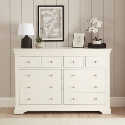Wilmslow White Painted Extra Large Jumbo 10 Drawer Chest - image 1