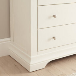 Wilmslow White Painted Extra Large Jumbo 10 Drawer Chest - thumbnail 4