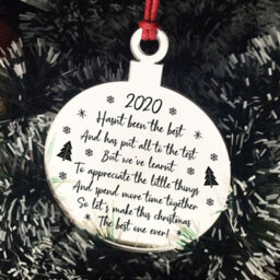 Red Ocean Engraved Christmas Tree Decoration Lockdown Poem Quarantine Gift Family Keepsake - thumbnail 3