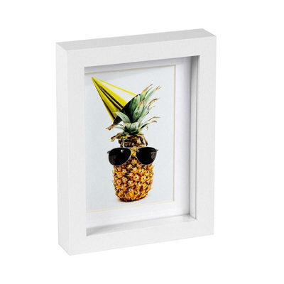 "Nicola Spring 5 X 7"" Photo Frame - White Mount 3D Photo Frame Picture Frame Box Portrait Display Case & Spacer (20 X 15Cm)" - image 1