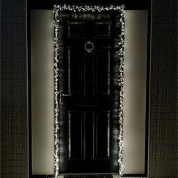 Samuel Alexander 5.5M 880 Led Indoor Outdoor Christmas Door Lights In Warm White - thumbnail 9